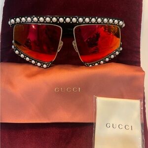 Sold Out Gucci Acetate Pearl Rectangular Frame Sunglasses GG0234S Black Orange